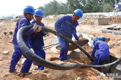 供電公司：檢查供電線路、農(nóng)網(wǎng)改造、現(xiàn)場敷設(shè)電纜