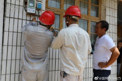 西洞庭供電公司開展配電線路設(shè)備特巡、帶電作業(yè)、紅外測(cè)溫、主動(dòng)搶修等工作