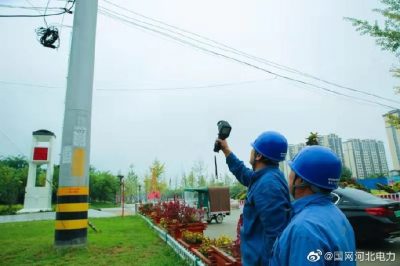 給設(shè)備做“診斷”，為電網(wǎng)?！敖】怠? title=