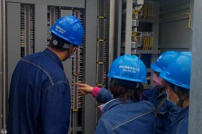 中斷路器、邊斷路器智能匯控柜驗(yàn)收