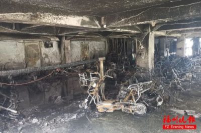 突發(fā)！100多輛電動(dòng)車被燒毀！