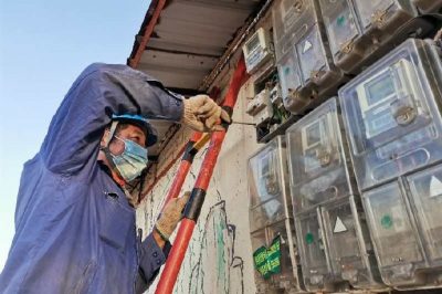 #戰(zhàn)疫情 保供電#空開虛接問題，緊急搶修保供電