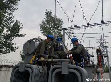 雨中逆行，只為及時消除隱患