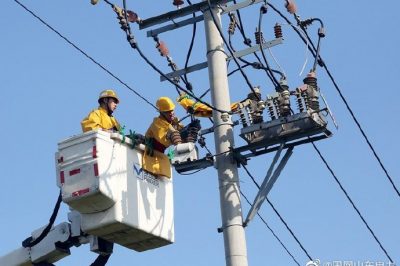 10千伏鄧王線19號(hào)桿1號(hào)開(kāi)關(guān)PT引線斷線故障進(jìn)行帶電消缺