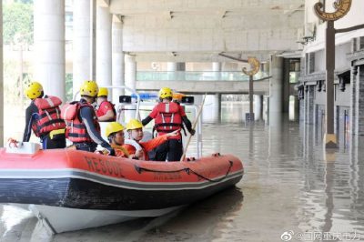 洪水過境磁器口 重慶電網(wǎng)供電平穩(wěn)