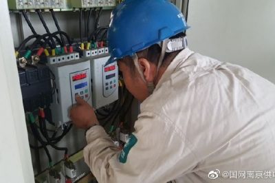 電工排故障為禾苗作物“解渴”