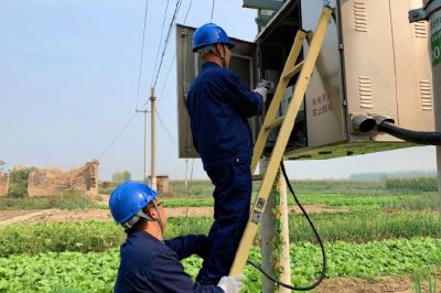 國網(wǎng)南宮市供電公司南便供電所對(duì)轄區(qū)內(nèi)10千伏線路進(jìn)行巡視