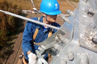 對新架110千伏明九線線路進行驗收