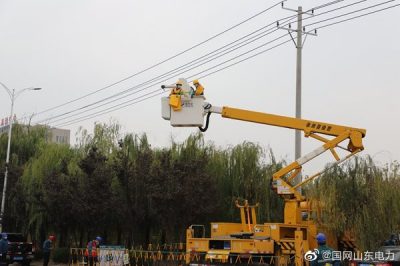 對線路進行帶電巡檢消缺