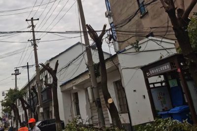 進(jìn)行配變老舊低壓導(dǎo)線更換以及自動(dòng)化改造等工作