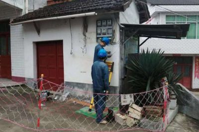 更換破舊表箱，推進(jìn)美麗鄉(xiāng)村建設(shè)