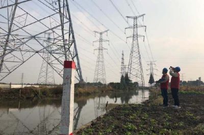 針對線路通道周邊的建設(shè)施工、秋收作業(yè)等開展安全檢查