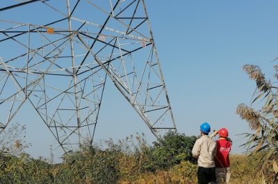 對途經(jīng)黎里轄區(qū)的500千伏車江線和220千伏的金水線開展巡視、巡查工作