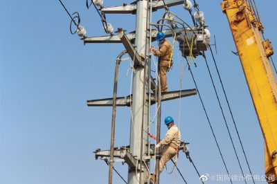 架設10千伏線路及電纜鋪設