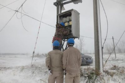 國網(wǎng)漣水縣供電公司五港供電所孫莊配變發(fā)生故障