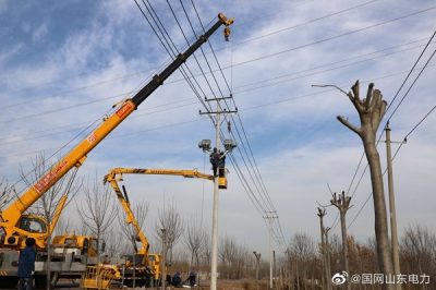 在110千伏陶家站10千伏小孫線30號桿加裝智能分界開關(guān)兩臺