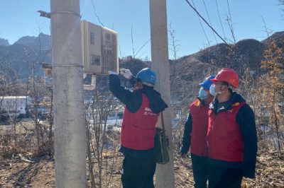 對電取暖用戶電力線路和表計(jì)進(jìn)行巡視和檢查