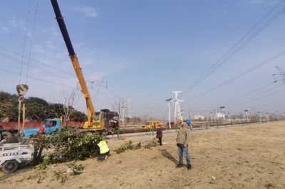 500千伏東三線下有挖機(jī)施工作業(yè)